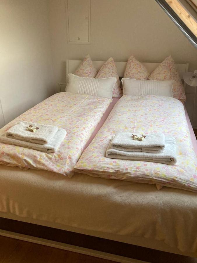 Ferienwohnung Burg Murten Exteriör bild